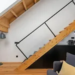 Modern And Cool Loft In The Middle Of Everything Apartman Porto