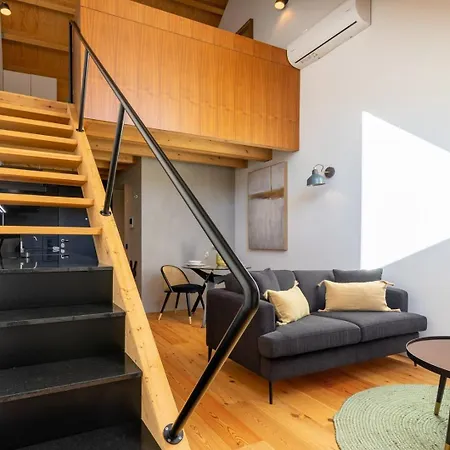 Apartment Modern And Cool Loft In The Middle Of Everything