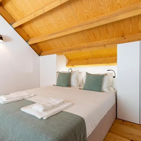Apartment Modern And Cool Loft In The Middle Of Everything Porto