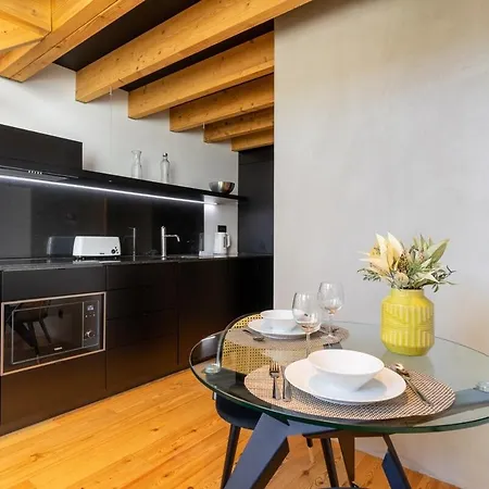 Modern And Cool Loft In The Middle Of Everything * 포르투
