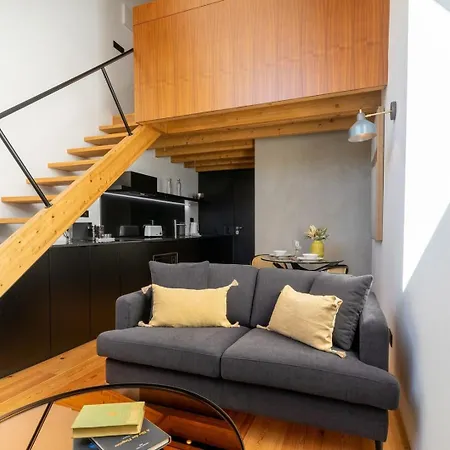 Modern And Cool Loft In The Middle Of Everything * Porto