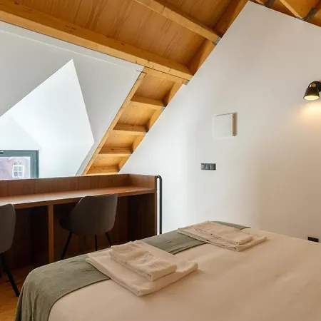 Apartment Modern And Cool Loft In The Middle Of Everything *