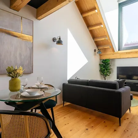 Apartment Modern And Cool Loft In The Middle Of Everything Porto